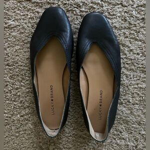 lucky brand alba flats